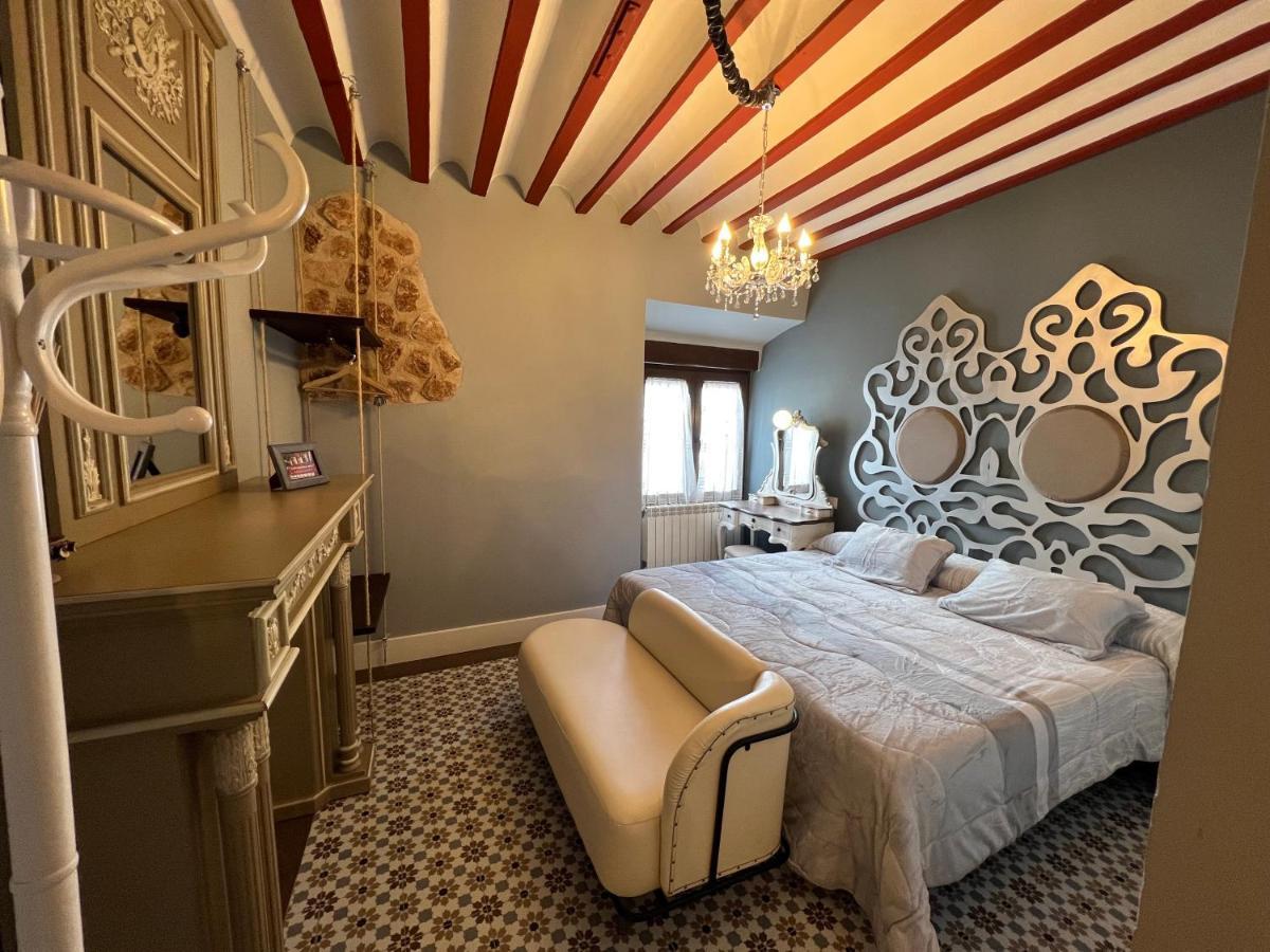 Retiro Del Teatro Almagro Hotel Екстериор снимка
