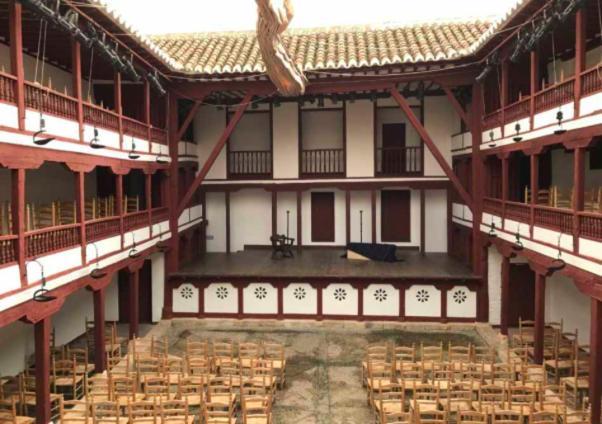 Retiro Del Teatro Almagro Hotel Екстериор снимка