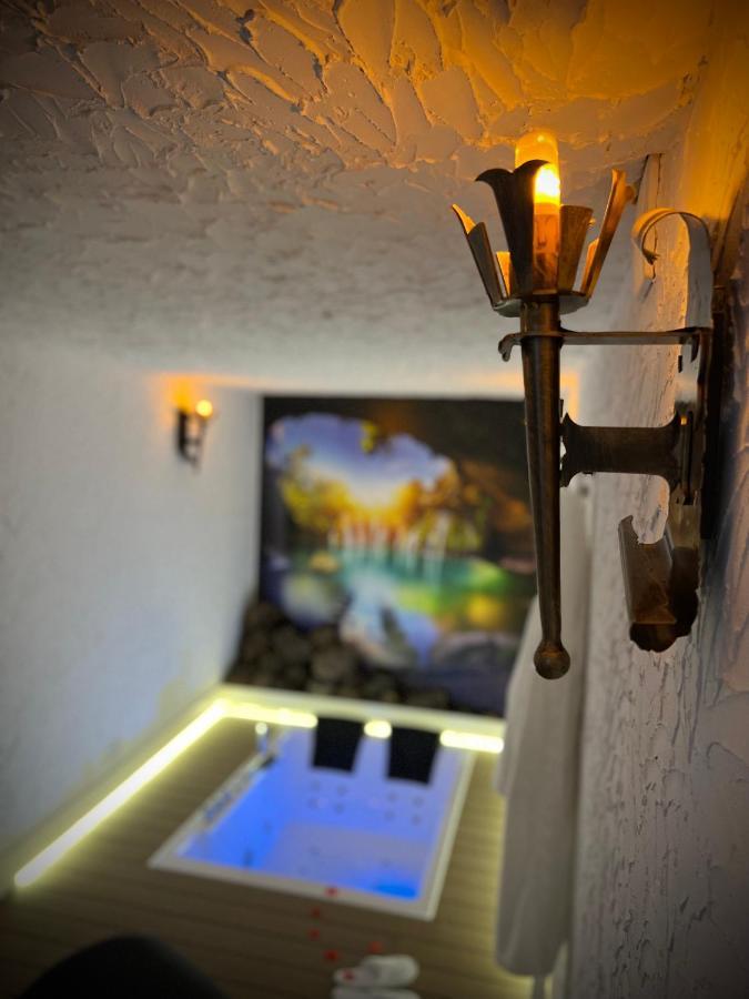 Retiro Del Teatro Almagro Hotel Екстериор снимка