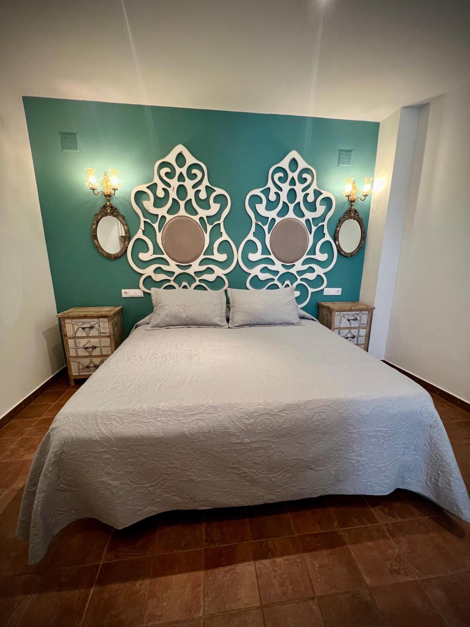 Retiro Del Teatro Almagro Hotel Екстериор снимка