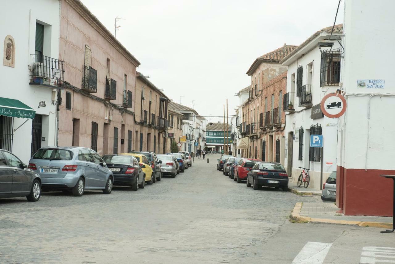 Retiro Del Teatro Almagro Hotel Екстериор снимка