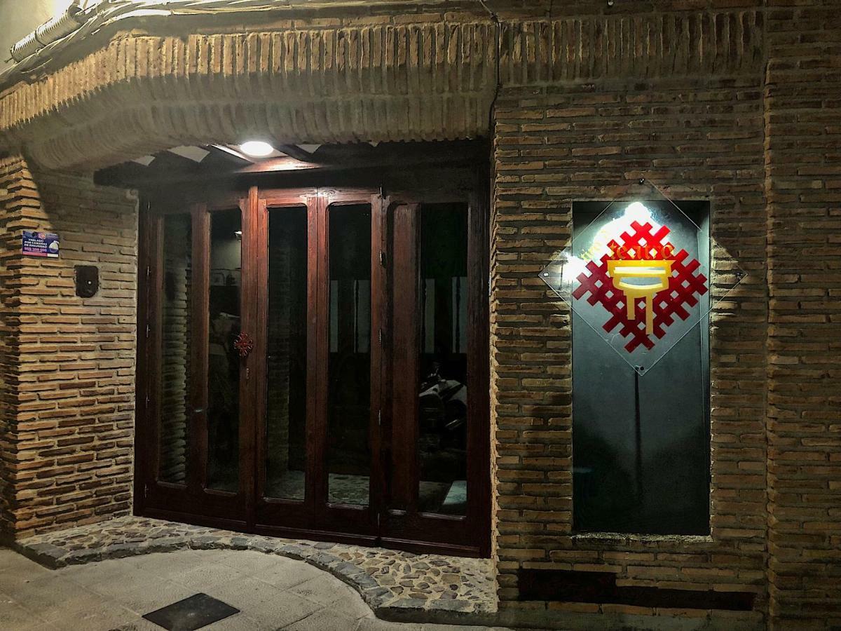 Retiro Del Teatro Almagro Hotel Екстериор снимка