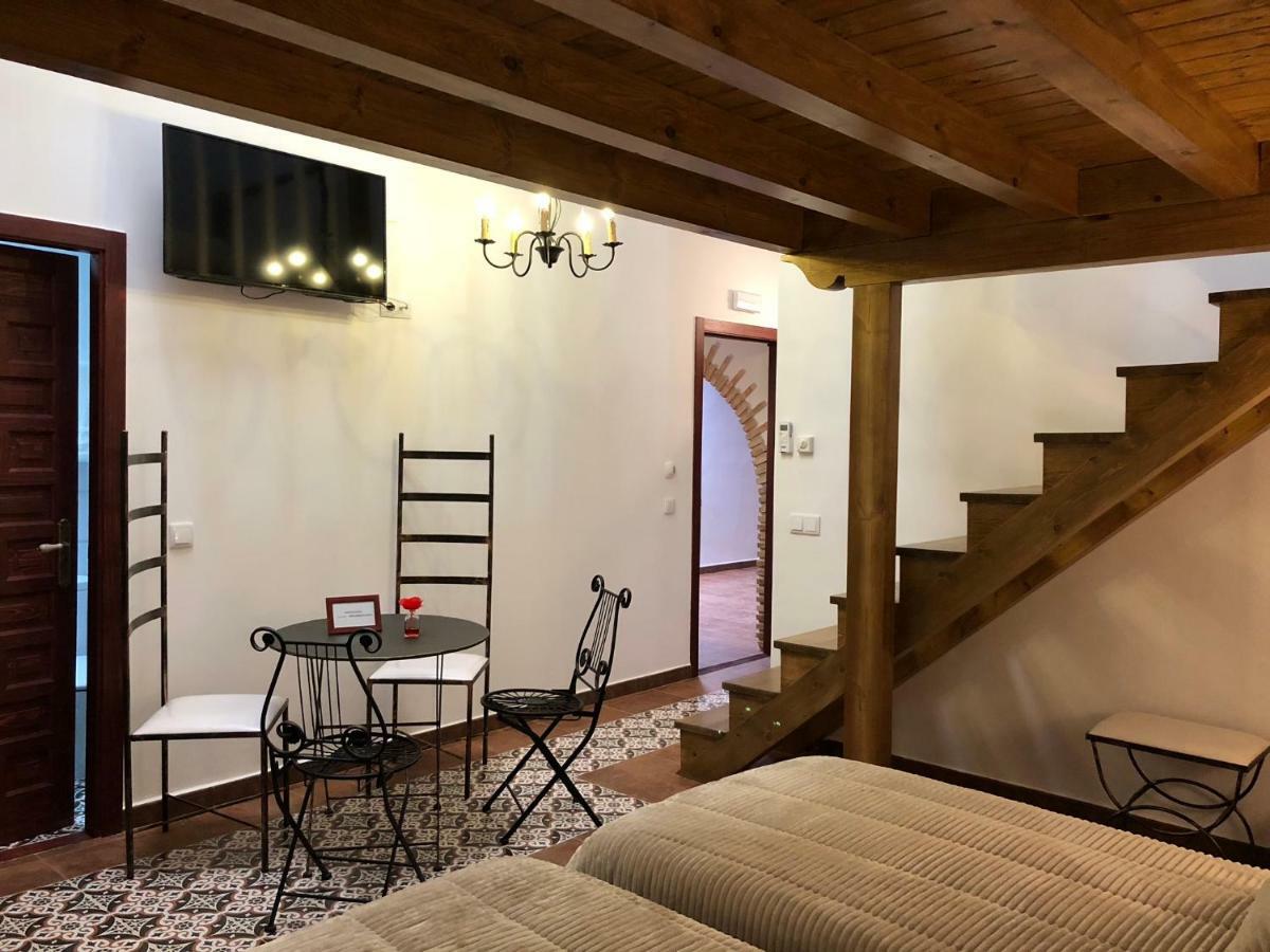 Retiro Del Teatro Almagro Hotel Екстериор снимка